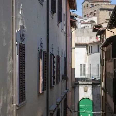 Coderooms Πανσιόν 3*