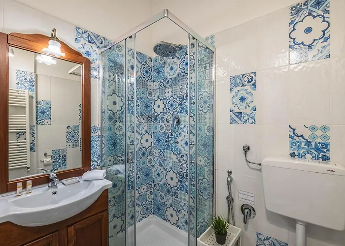 ゲストハウス Coderooms 3*