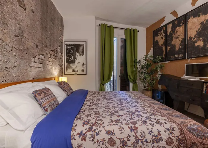 ゲストハウス Coderooms フィレンツェ